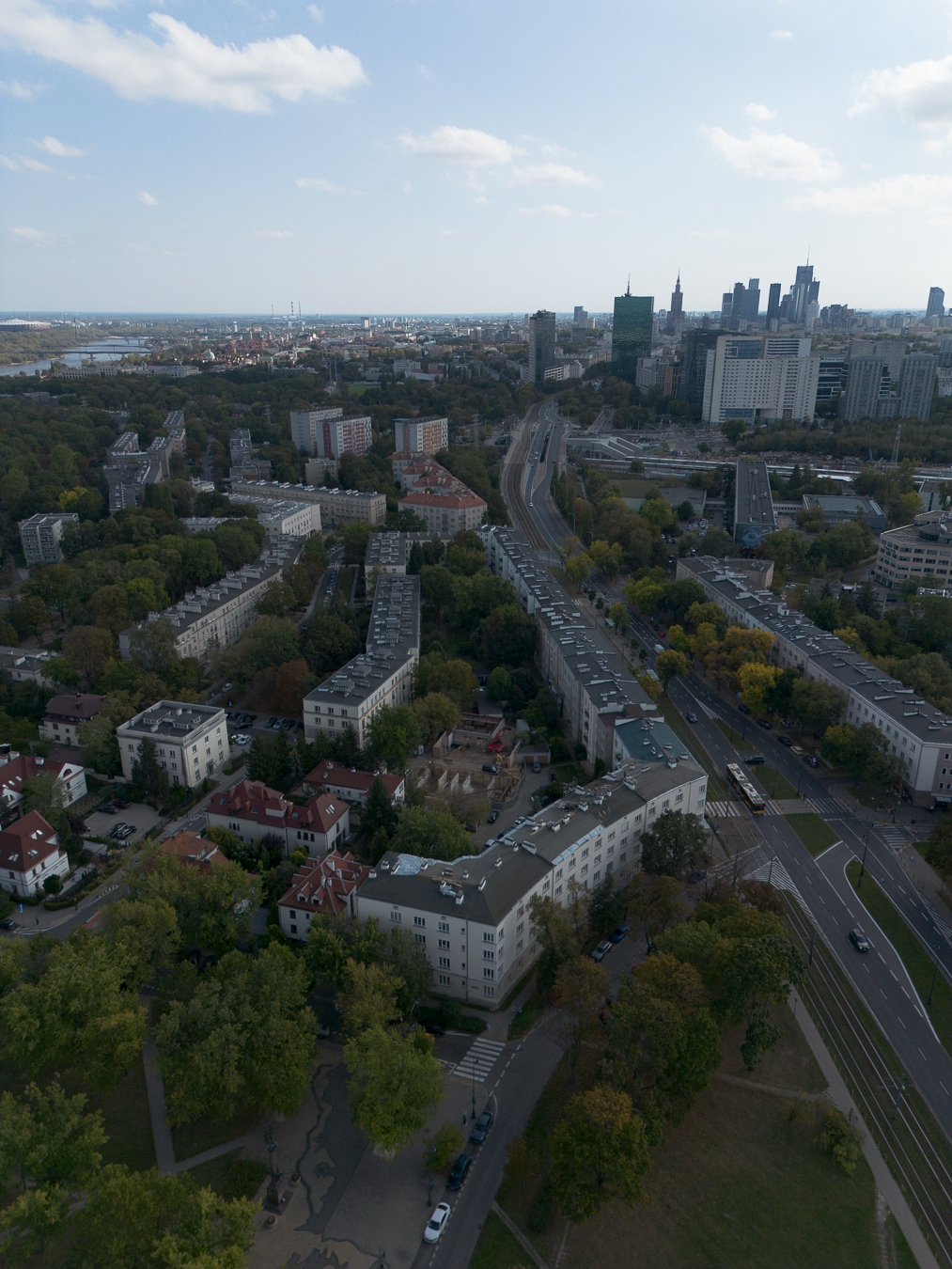 Żoliborz Oficerski vs. Stary Żoliborz — czym się różnią te określenia i dlaczego to ważne przy zakupie mieszkania